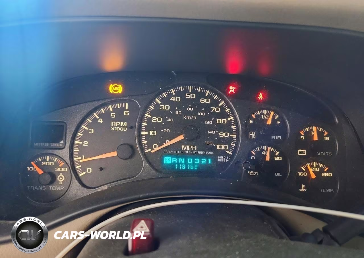 2002 Chevrolet Suburban K2500 VIN:3GNGK26U92G242273 - 9
