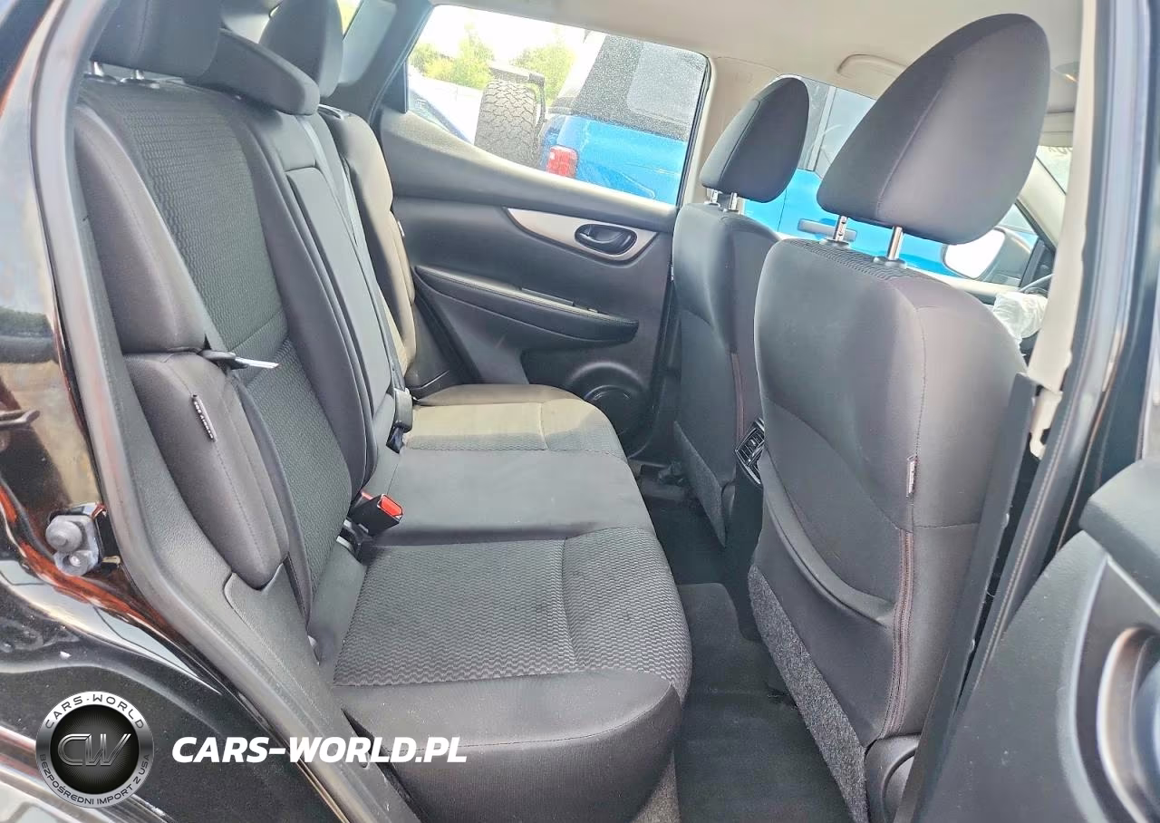 2020 Nissan Rogue Sport S VIN:JN1BJ1CW4LW640924 - 11