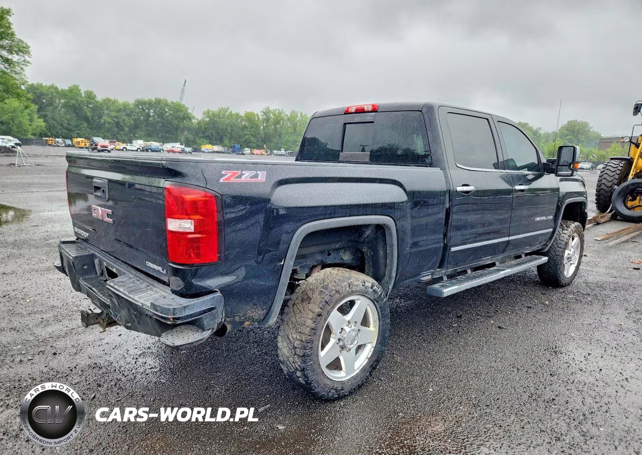 2015 GMC Sierra C2500 Denali VIN:1GT110E83FF539525 - 3