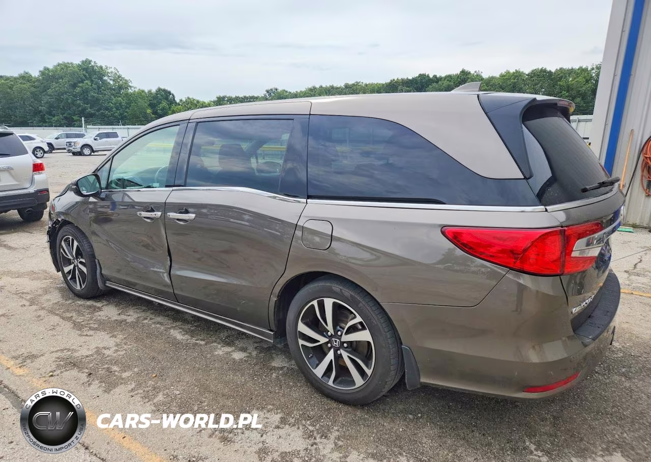 2020 Honda Odyssey Elite VIN:5FNRL6H9XLB008374 - 2