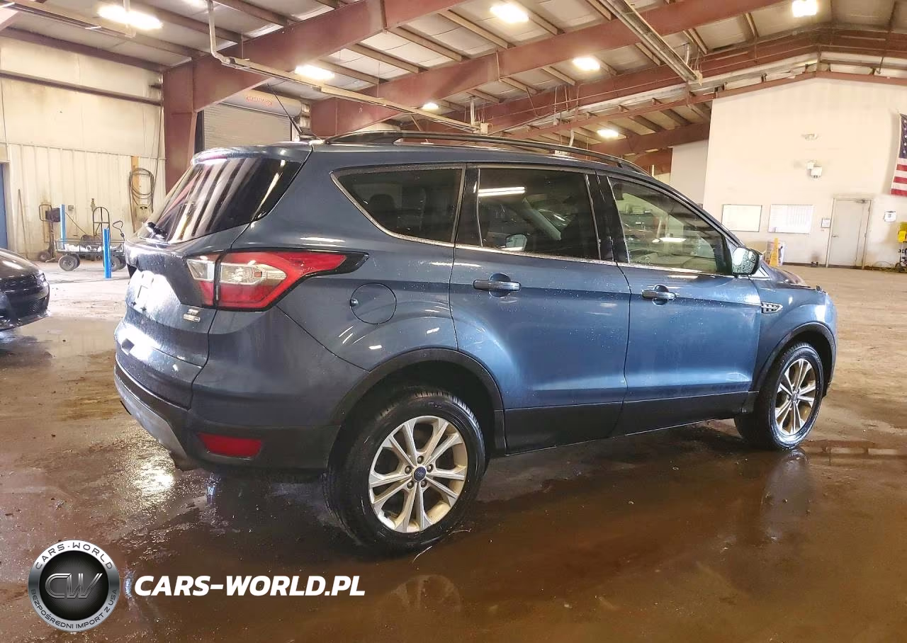 2018 Ford Escape Se VIN:1FMCU9GD2JUC33642 - 3