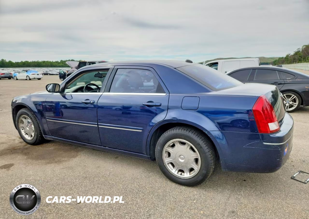 2005 Chrysler 300 Touring VIN:2C3AA53G45H183174 - 2