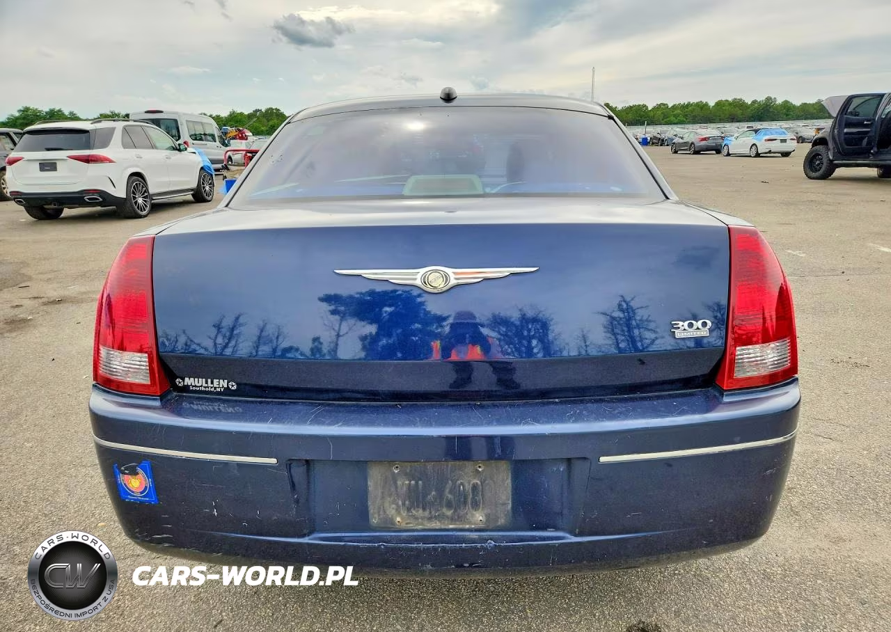 2005 Chrysler 300 Touring VIN:2C3AA53G45H183174 - 6
