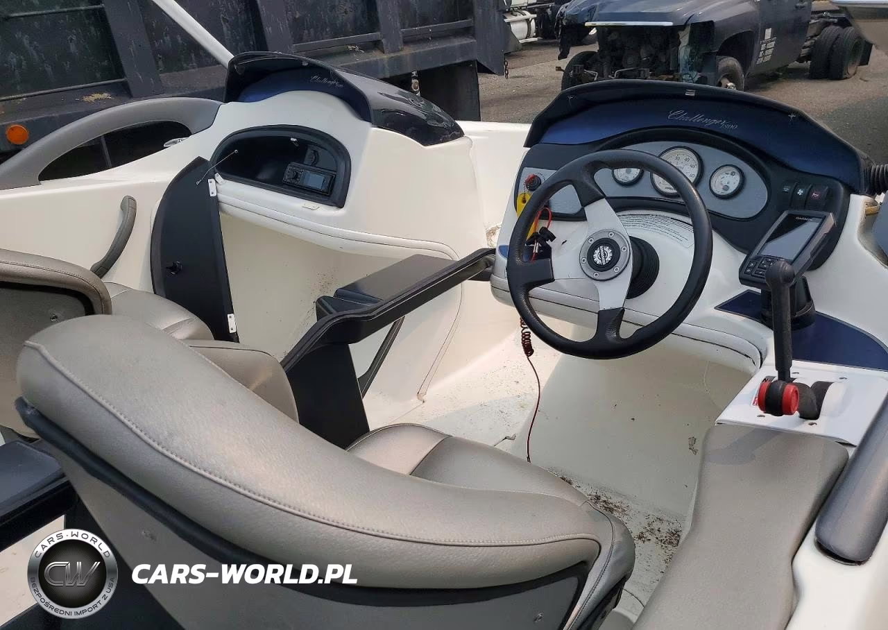 2001 Sea-Doo-Brp Challenger - Boat VIN:CECF0104E001 - 5