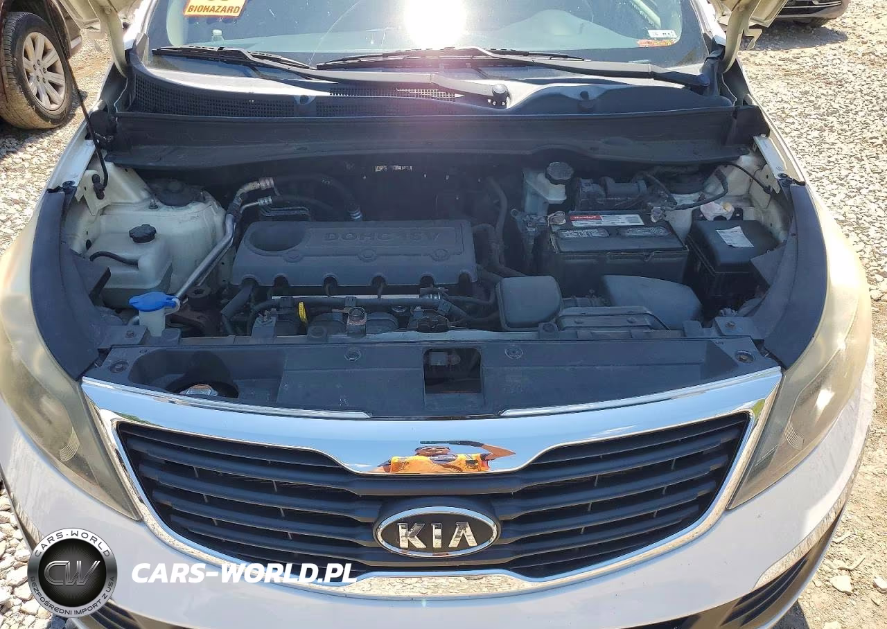 2011 Kia Sportage Ex-X Line VIN:KNDPBCA28B7038080 - 12