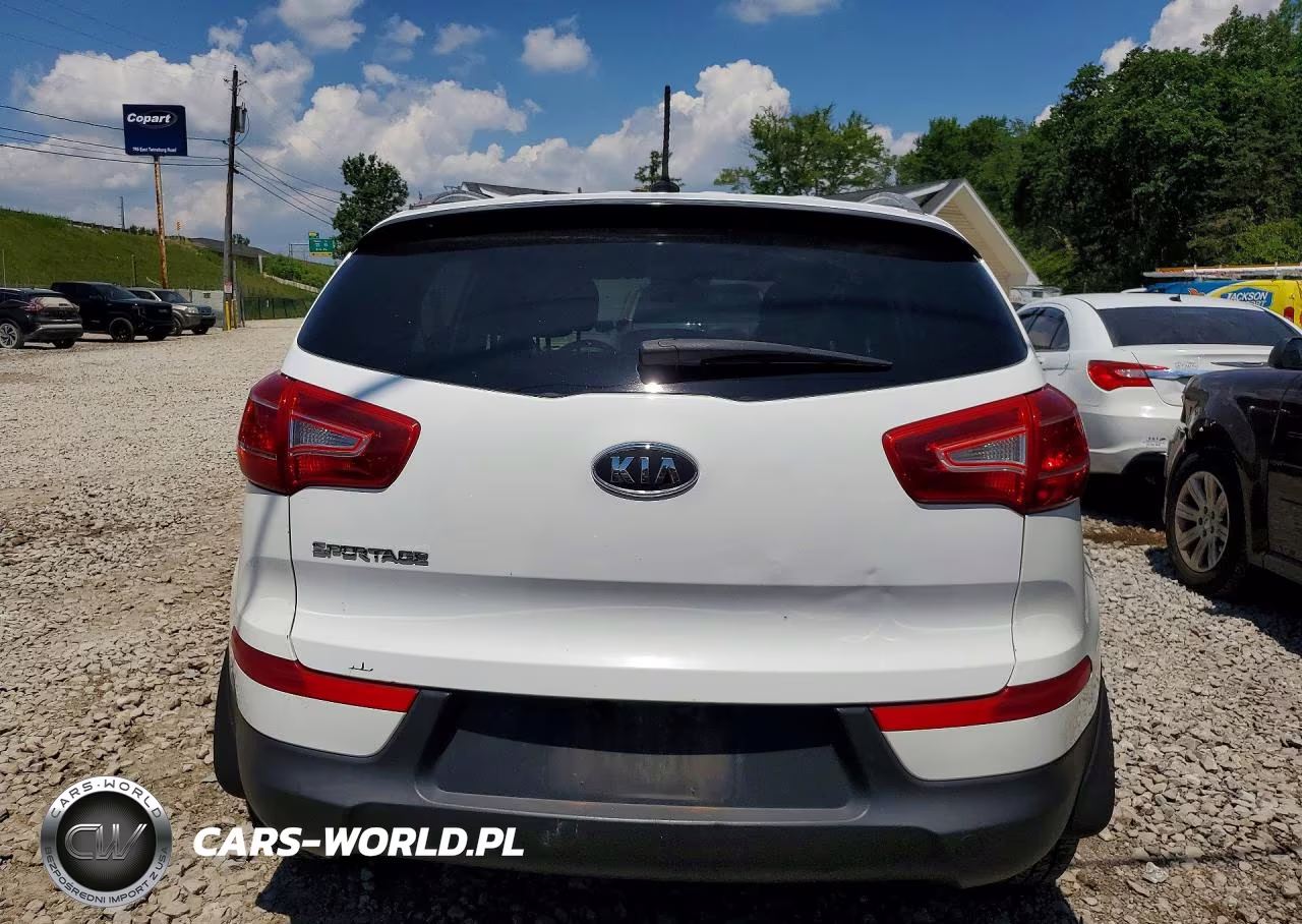 2011 Kia Sportage Ex-X Line VIN:KNDPBCA28B7038080 - 6