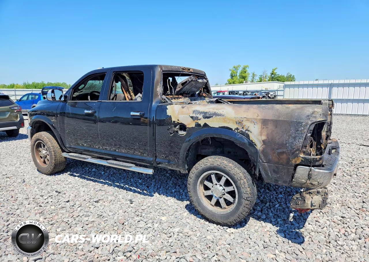 2014 Ram 2500 Laramie VIN:3C6UR5FL6EG207962 - 2