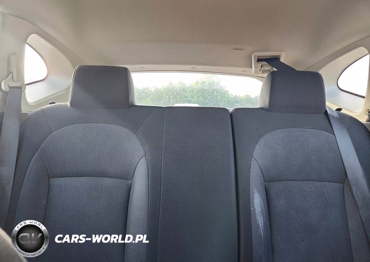 2013 Nissan Rogue S VIN:JN8AS5MV5DW619895 - 10