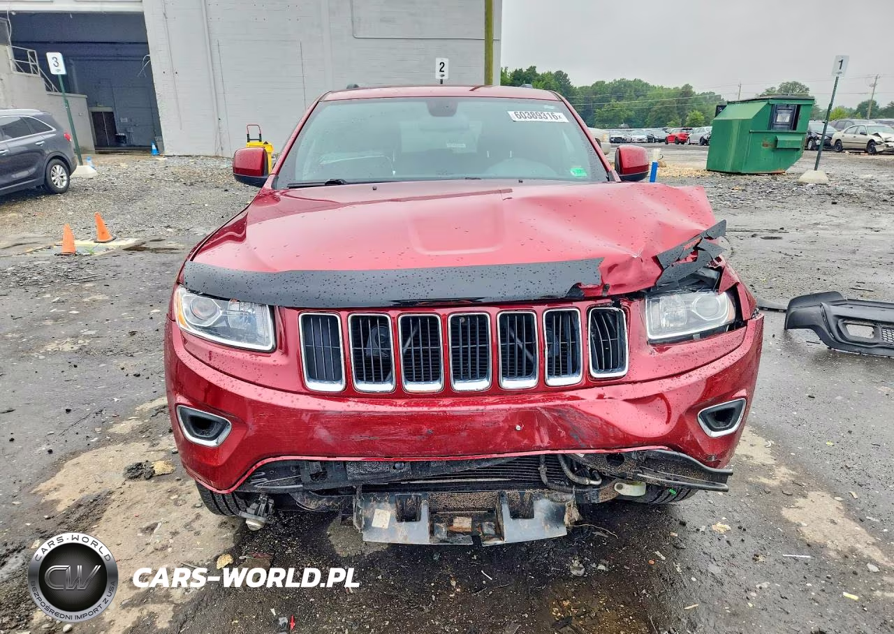 2014 Jeep Grand Cherokee Laredo VIN:1C4RJFAG5EC135886 - 5
