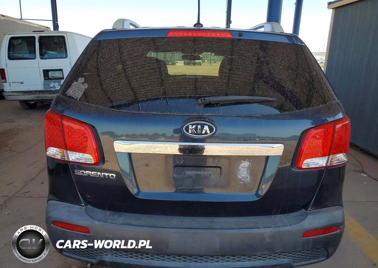 2013 Kia Sorento Lx VIN:5XYKT4A28DG354906 - 6