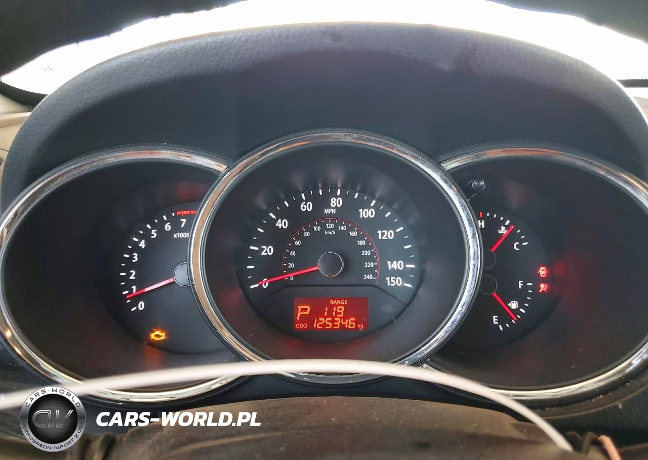 2013 Kia Sorento Lx VIN:5XYKT4A28DG354906 - 9