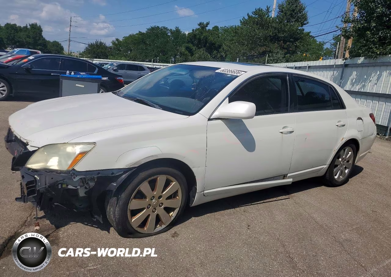 2005 Toyota Avalon Xls