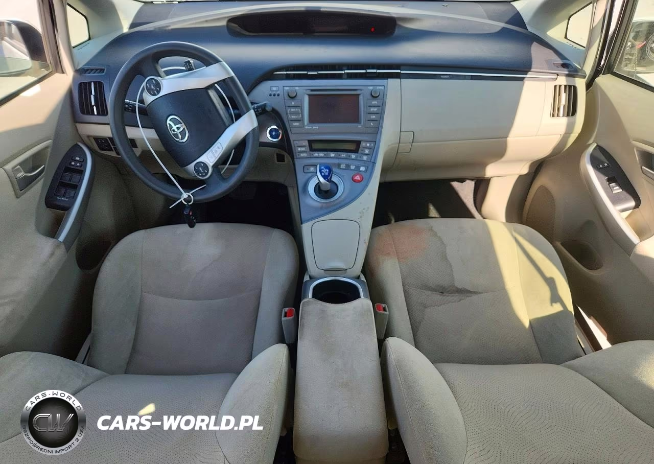 2014 Toyota Prius Three VIN:JTDKN3DU7E1766026 - 8