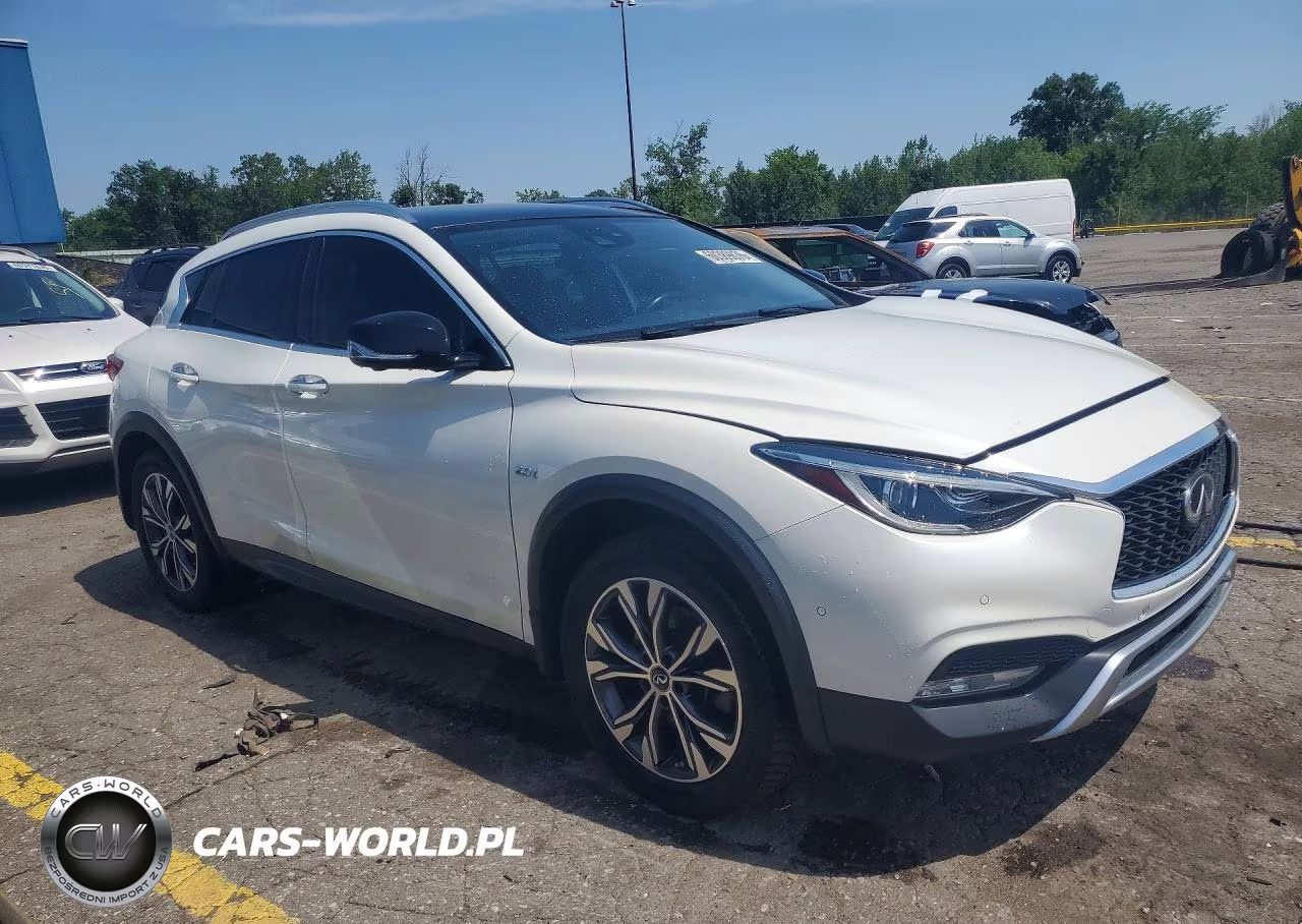 2017 Infiniti Qx30 Premium VIN:SJKCH5CR0HA031250 - 4