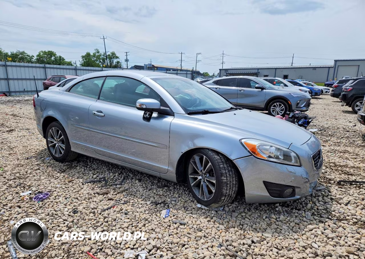 2012 Volvo C70 T5 VIN:YV1672MCXCJ125019 - 4