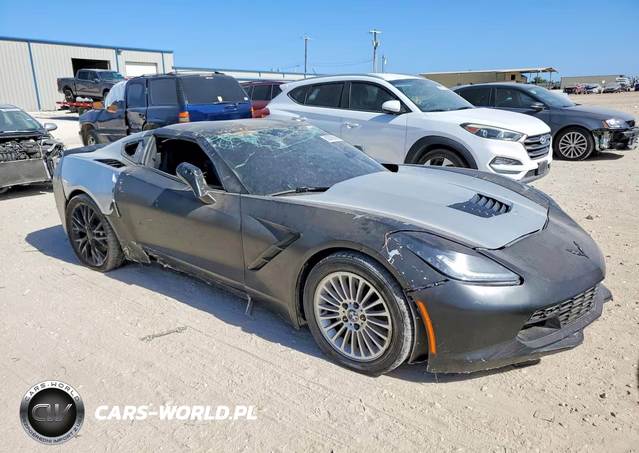 2015 Chevrolet Corvette Stingray 1Lt VIN:1G1YB2D70F5124550 - 4
