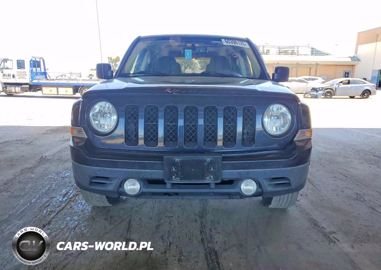2015 Jeep Patriot Sport VIN:1C4NJPBA9FD341836 - 5