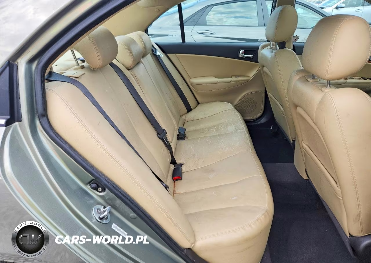 2009 Hyundai Sonata Limited VIN:5NPEU46C79H514950 - 10
