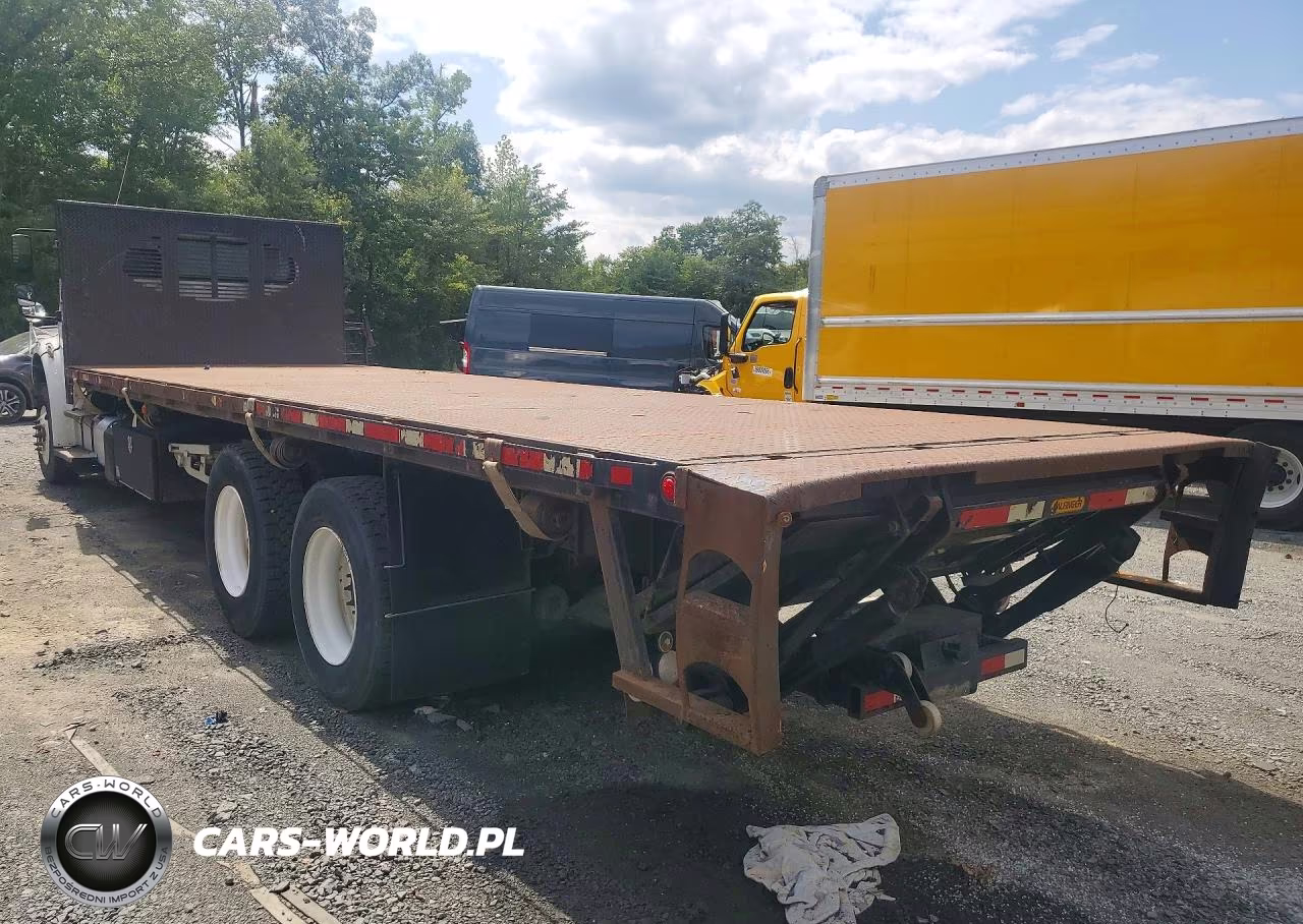 2015 Freightliner Business Class M2 Flatbed Truck VIN:1FVHCYCYXFHGE5861 - 2