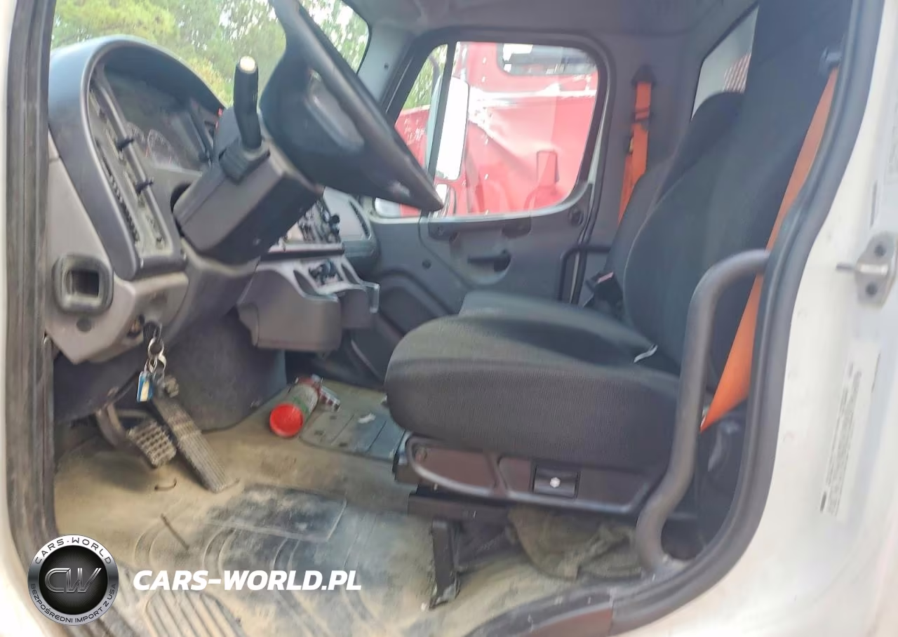 2016 Freightliner M2 106 Medium Duty VIN:1FVHCYCY0GHGY4867 - 7