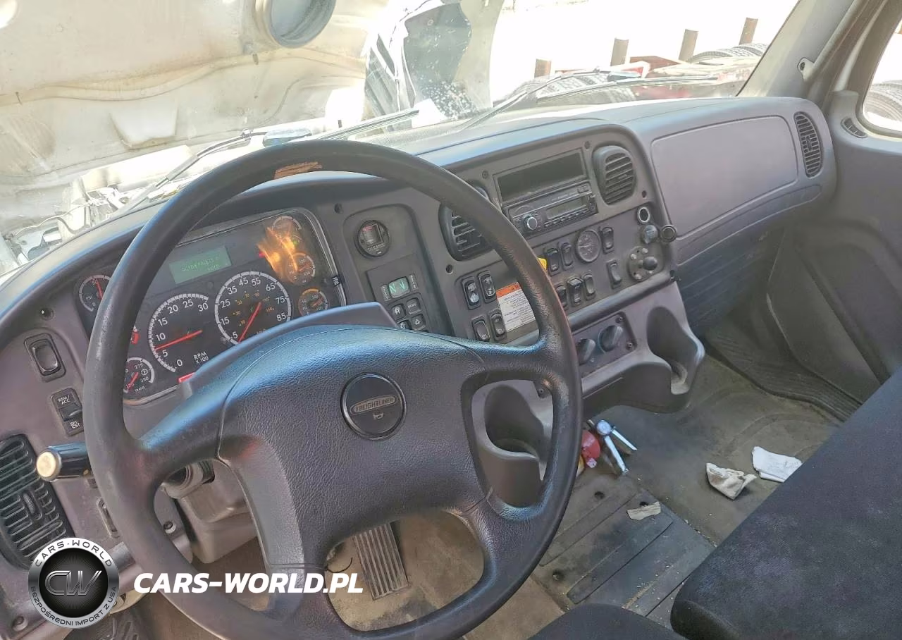 2016 Freightliner M2 106 Medium Duty VIN:1FVHCYCY0GHGY4867 - 8