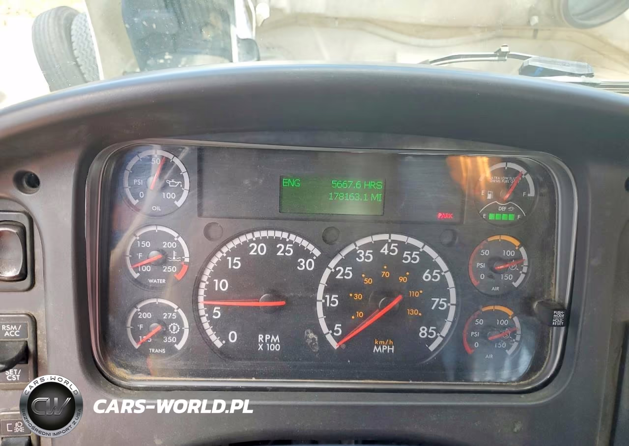 2016 Freightliner M2 106 Medium Duty VIN:1FVHCYCY0GHGY4867 - 9