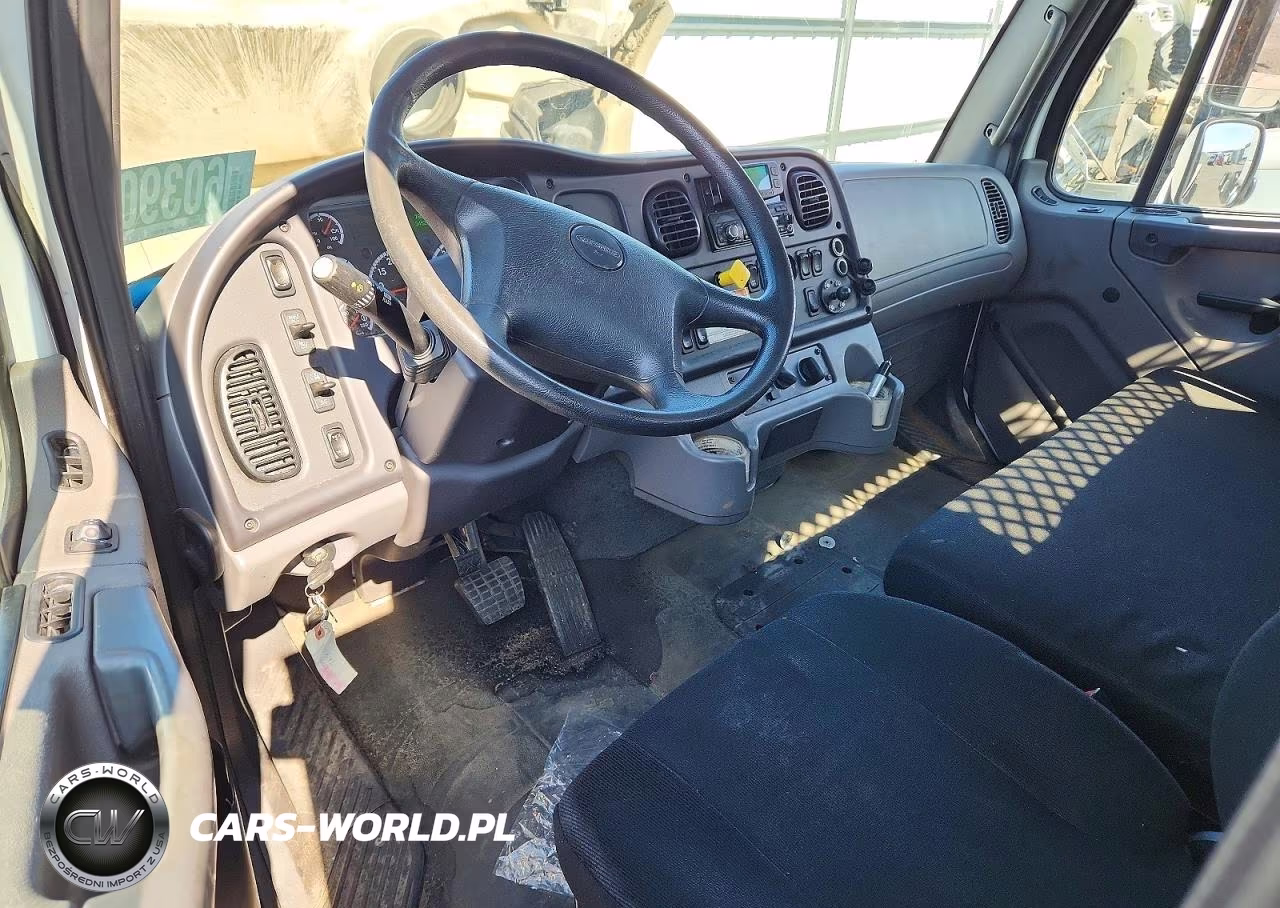 2017 Freightliner M2 106 Medium Duty VIN:1FVHCYCY0HHJD8631 - 8