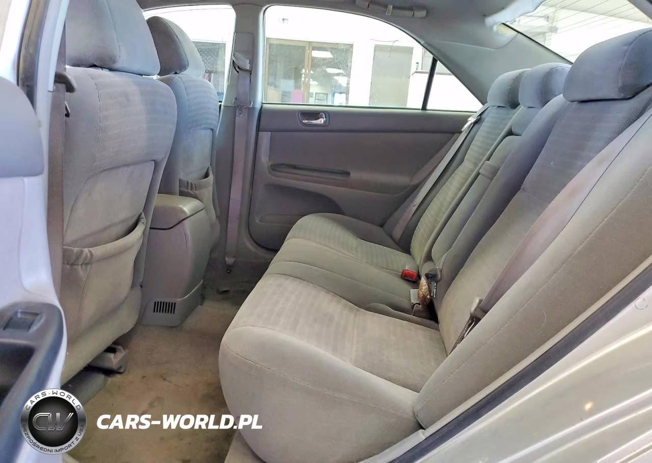 2005 Toyota Camry Le VIN:4T1BE32KX5U630551 - 10
