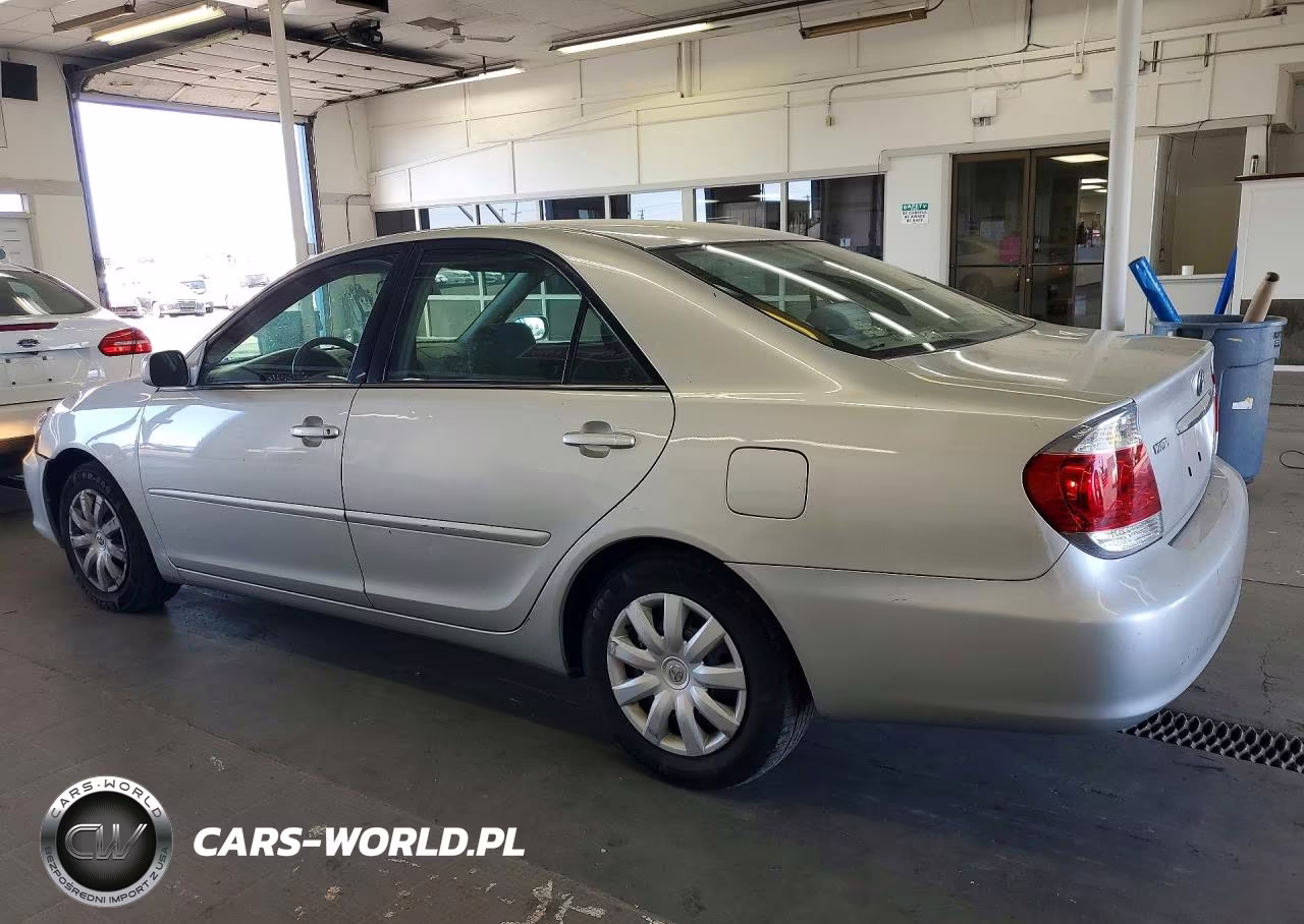 2005 Toyota Camry Le VIN:4T1BE32KX5U630551 - 2