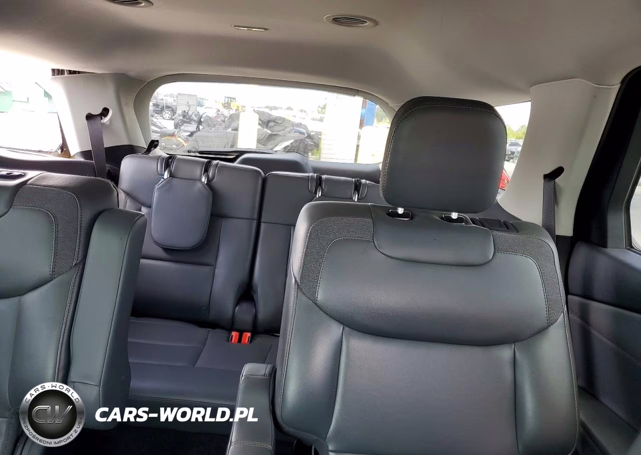 2025 Ford Explorer Active VIN:1FMUK7DH9SGA70638 - 10