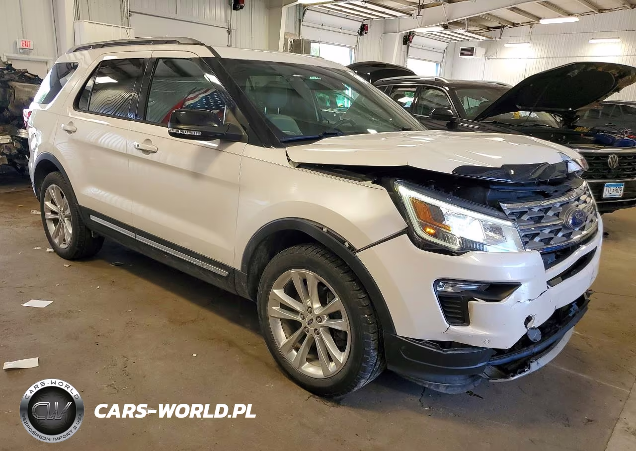 2018 Ford Explorer Xlt VIN:1FM5K8D84JGA23168 - 4