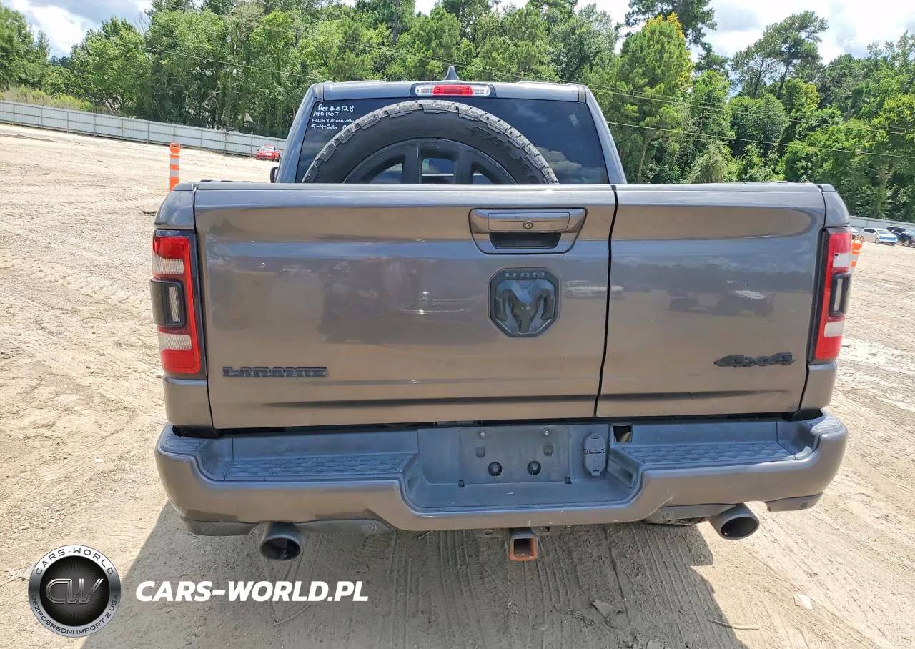2020 Ram 1500 Laramie VIN:1C6SRFJM7LN206790 - 6