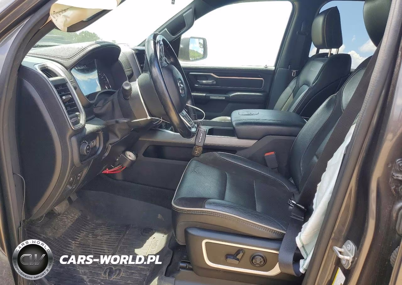 2020 Ram 1500 Laramie VIN:1C6SRFJM7LN206790 - 7