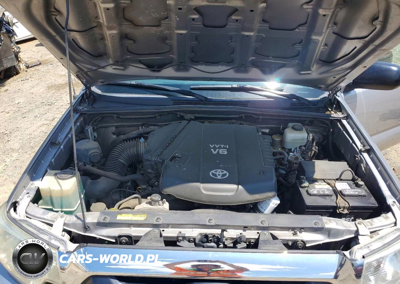 2014 Toyota Tacoma V6 VIN:5TFUU4EN5EX105827 - 11