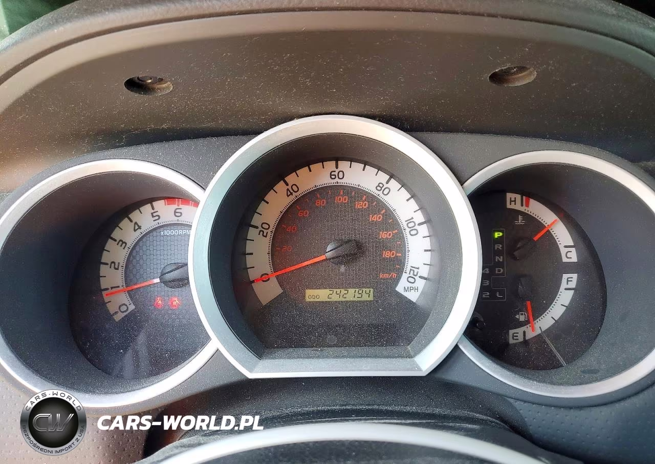2014 Toyota Tacoma V6 VIN:5TFUU4EN5EX105827 - 9