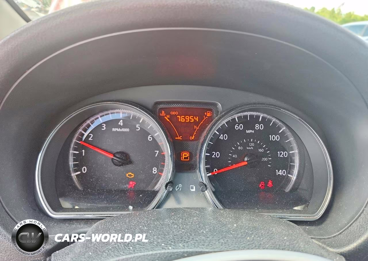 2015 Nissan Versa Note S Plus VIN:3N1CE2CP5FL368997 - 9