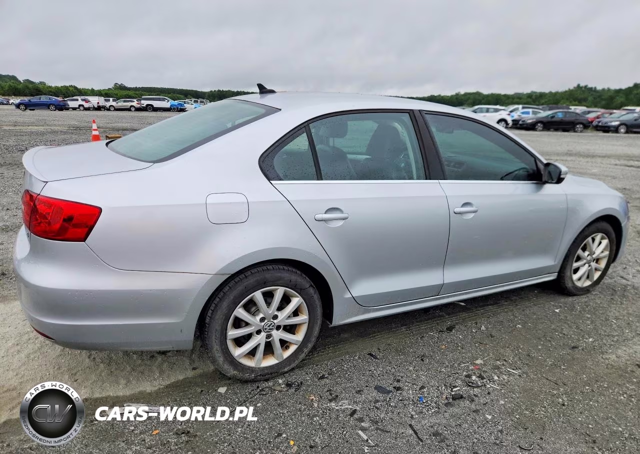 2014 Volkswagen Jetta Se VIN:3VWD07AJ3EM317130 - 3