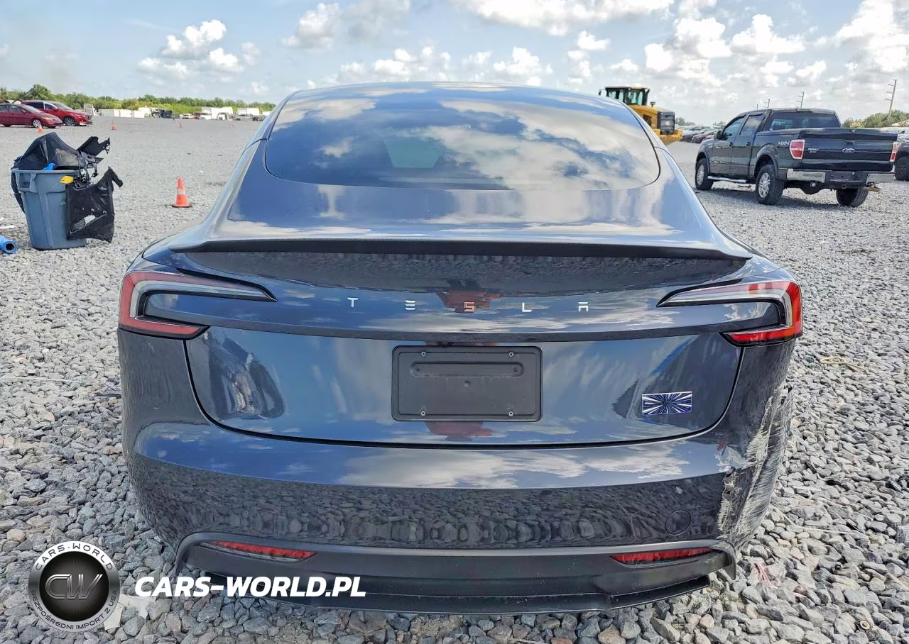 2024 Tesla Model 3 VIN:5YJ3E1ET6RF858286 - 6