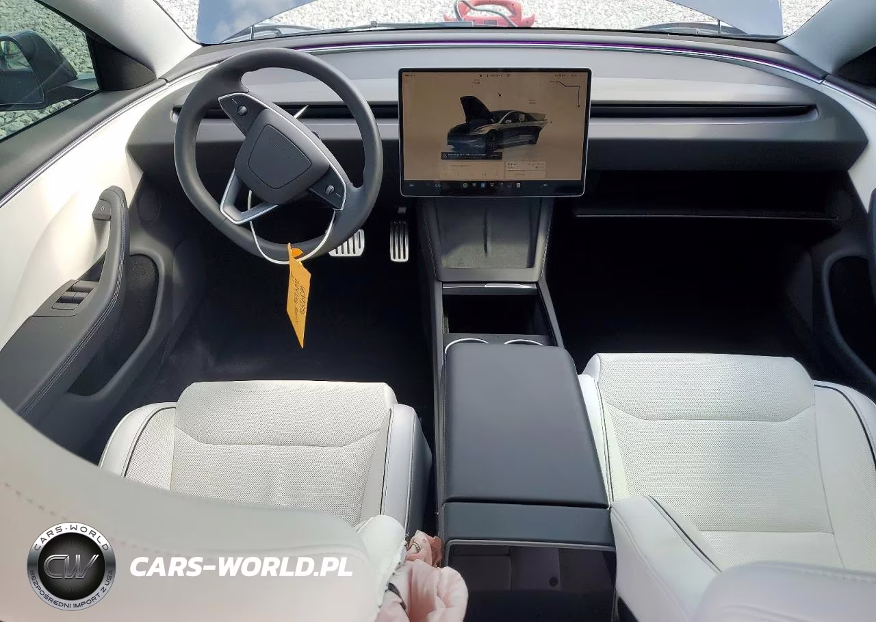 2024 Tesla Model 3 VIN:5YJ3E1ET6RF858286 - 8