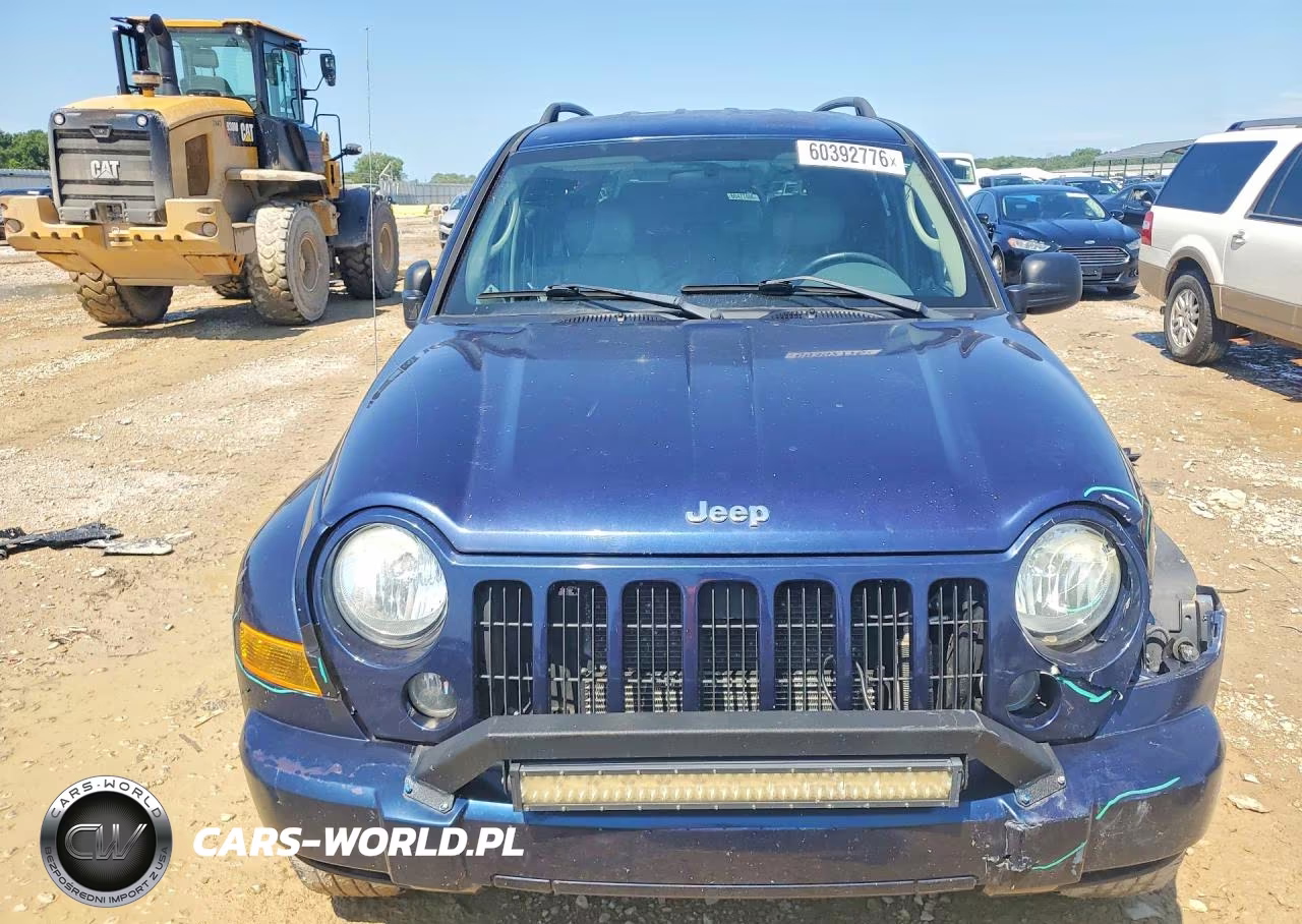2007 Jeep Liberty Sport VIN:1J4GL48K17W670791 - 5