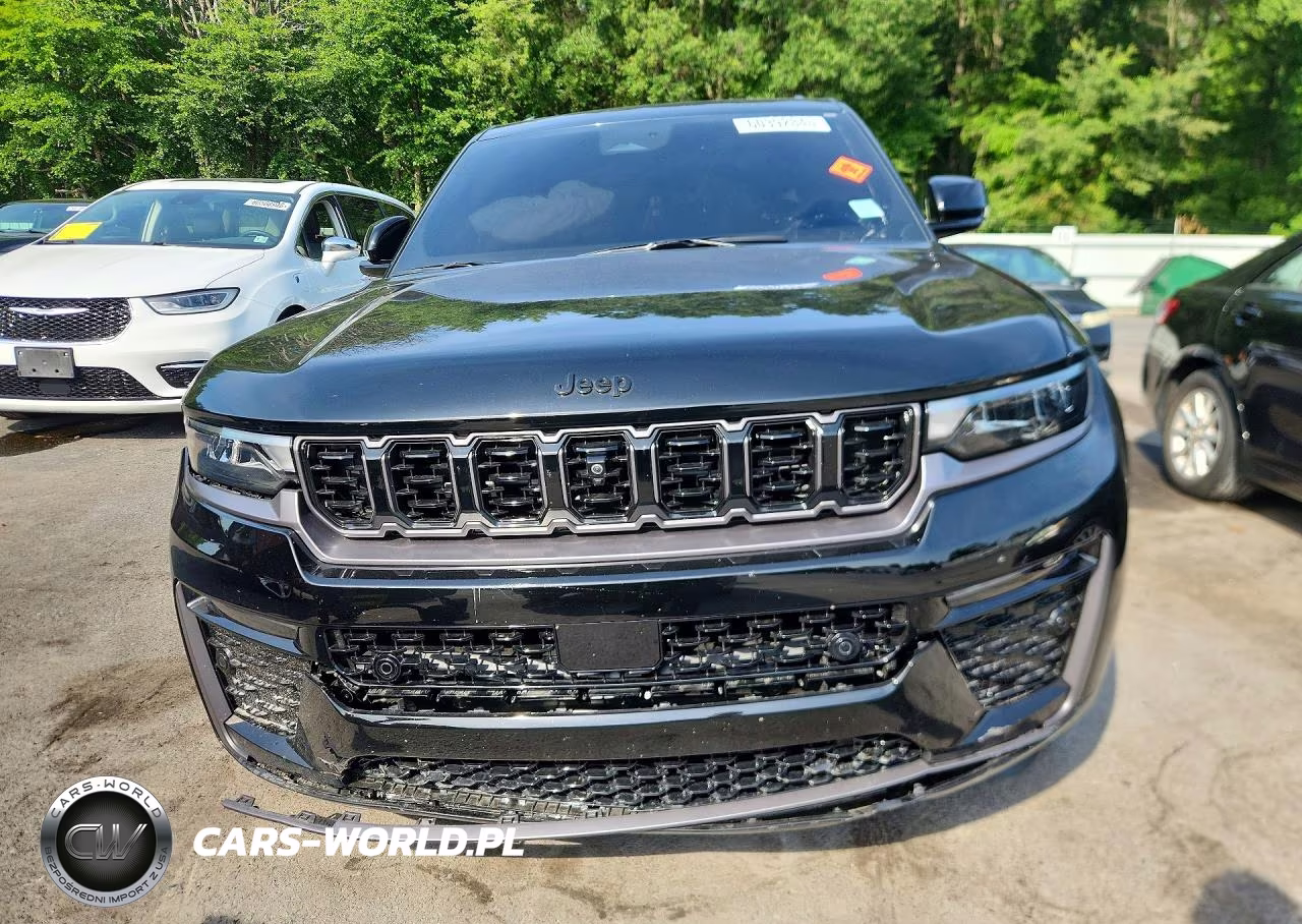 2026 Jeep Grand Cherokee Limited VIN:1C4RJHBR4TC237737 - 5