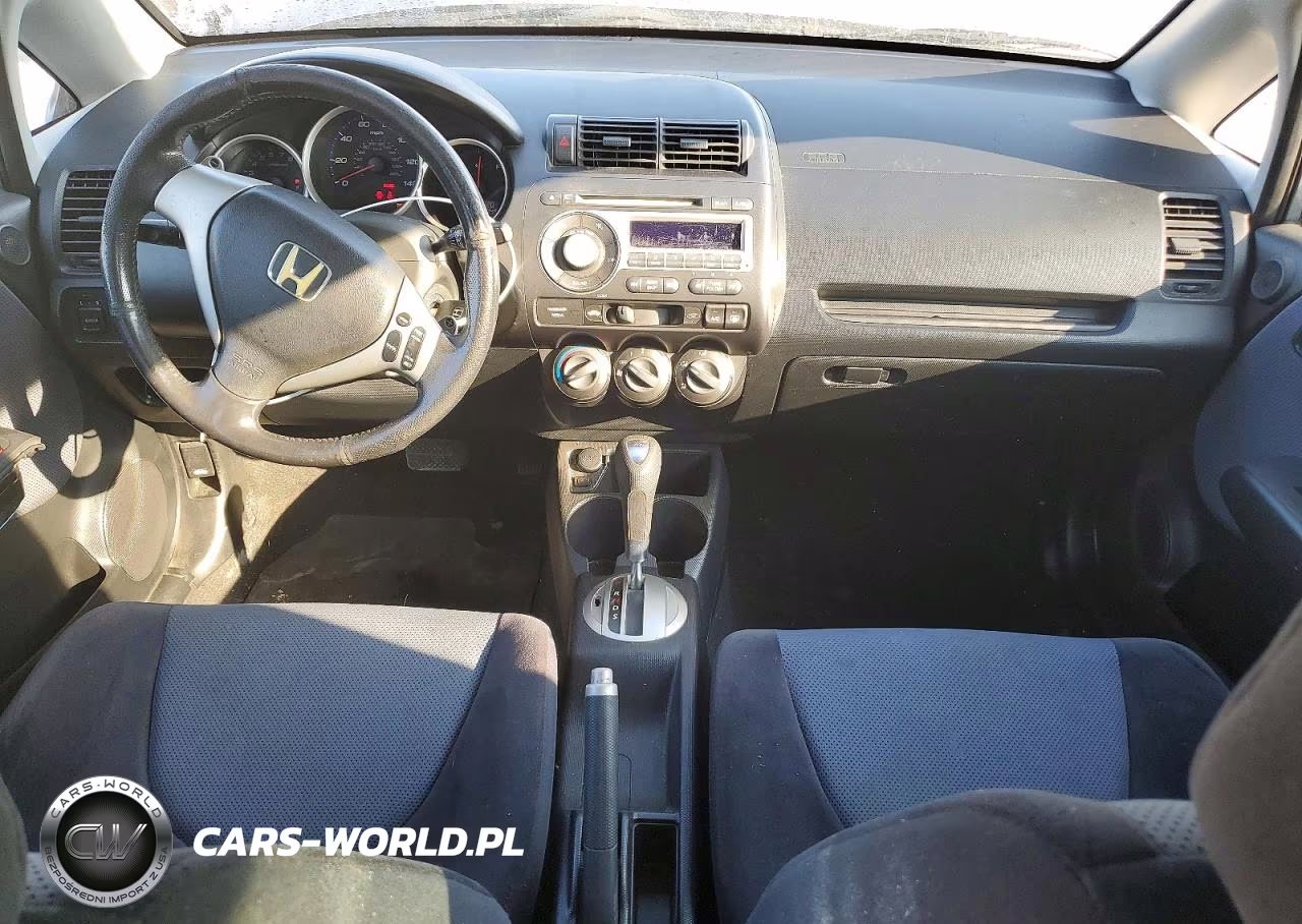2008 Honda Fit Sport VIN:JHMGD38678S001805 - 8