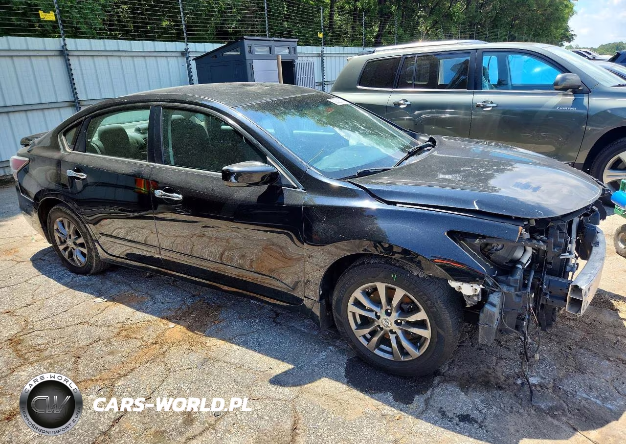 2015 Nissan Altima 2.5 S VIN:1N4AL3AP1FC487800 - 4