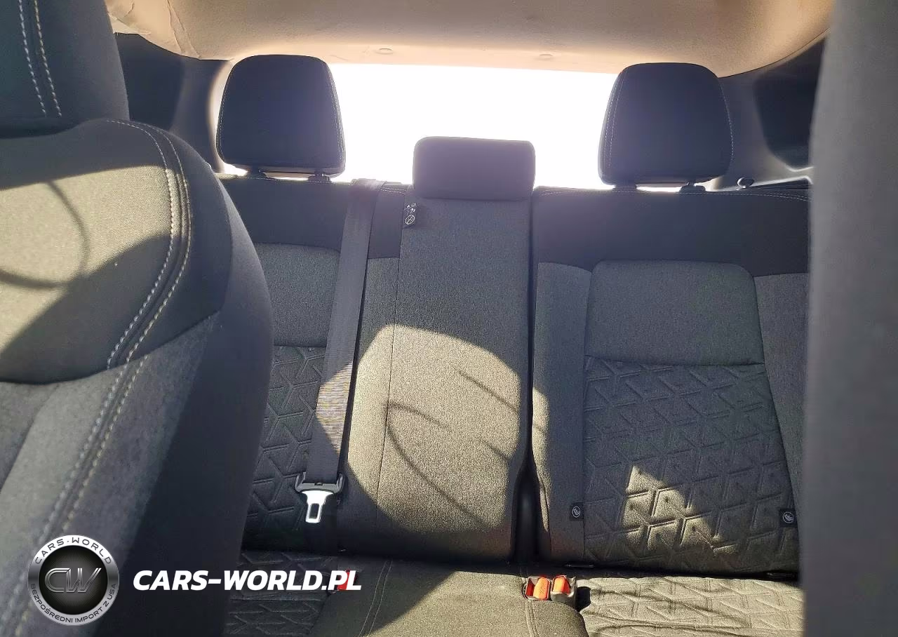 2025 Nissan Kicks Sv VIN:3N8AP6CA6SL433808 - 10