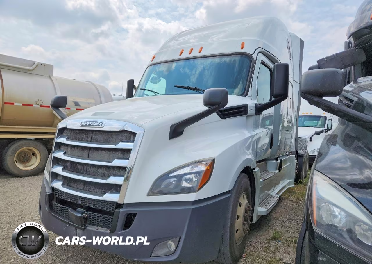 2019 Freightliner Cascadia 126 Semi Truck