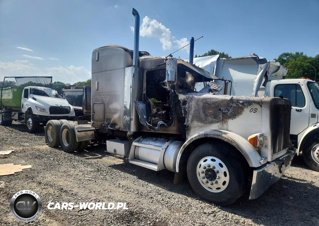 2006 Peterbilt 378 Semi Truck VIN:1XPFDU9X16N892968 - 4