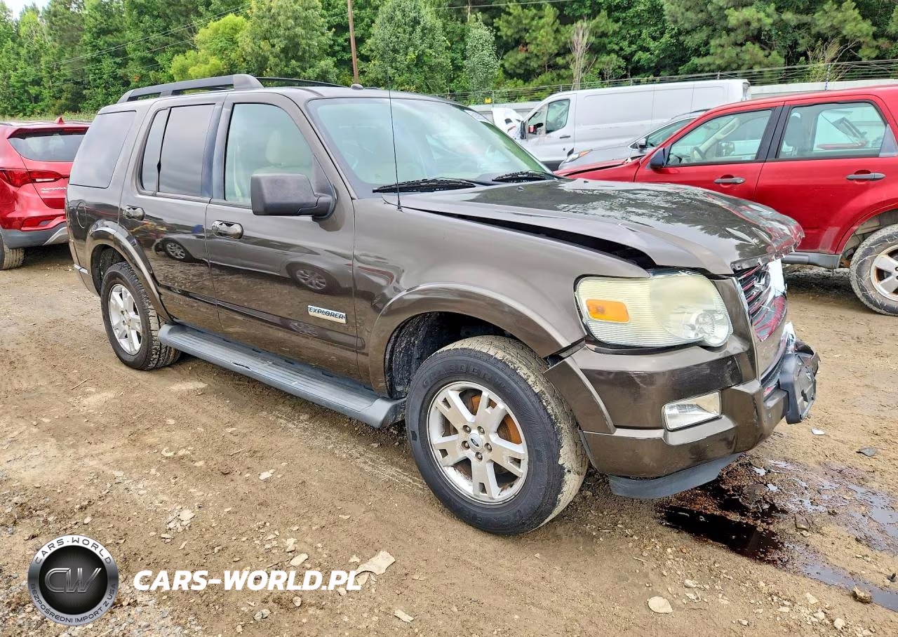2008 Ford Explorer Xlt VIN:1FMEU73E28UA96689 - 4