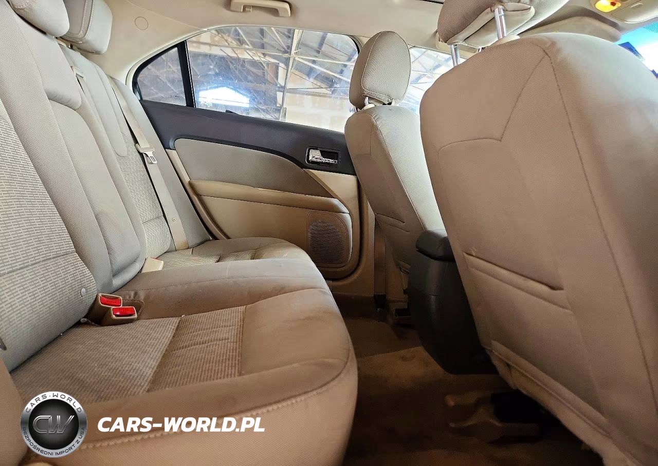 2012 Ford Fusion Se VIN:3FAHP0HA0CR449510 - 10