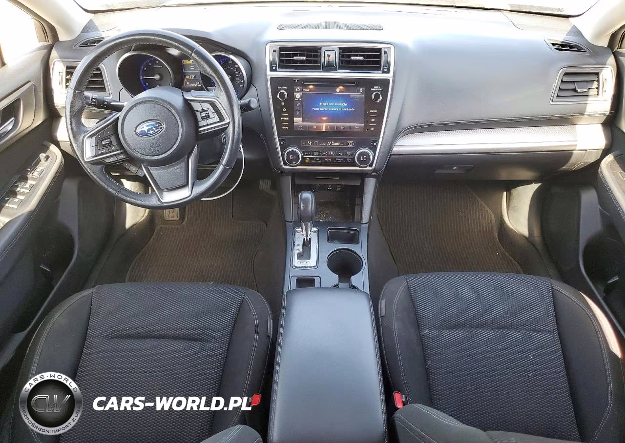 2018 Subaru Outback 2.5I Premium VIN:4S4BSACC3J3385502 - 8