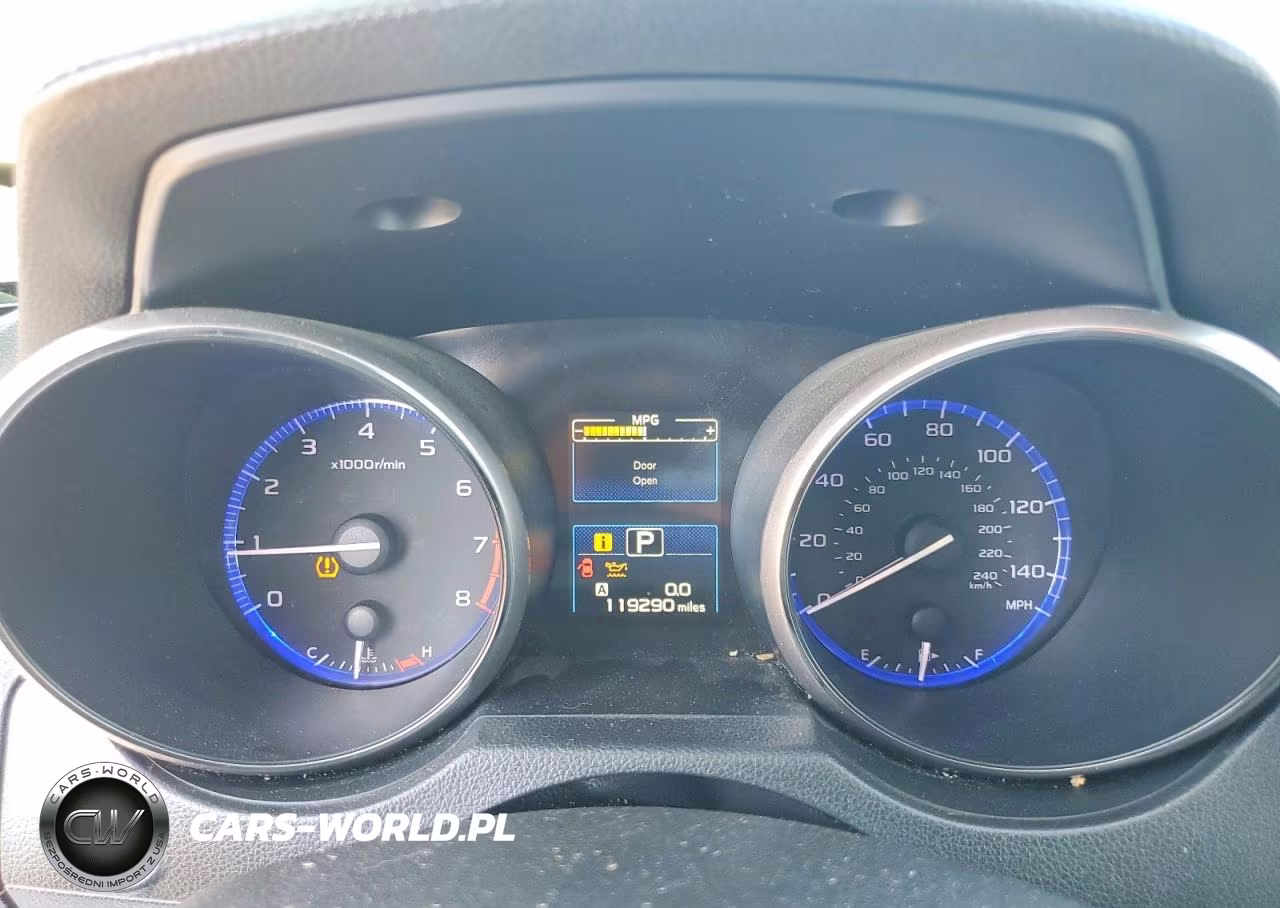2018 Subaru Outback 2.5I Premium VIN:4S4BSACC3J3385502 - 9